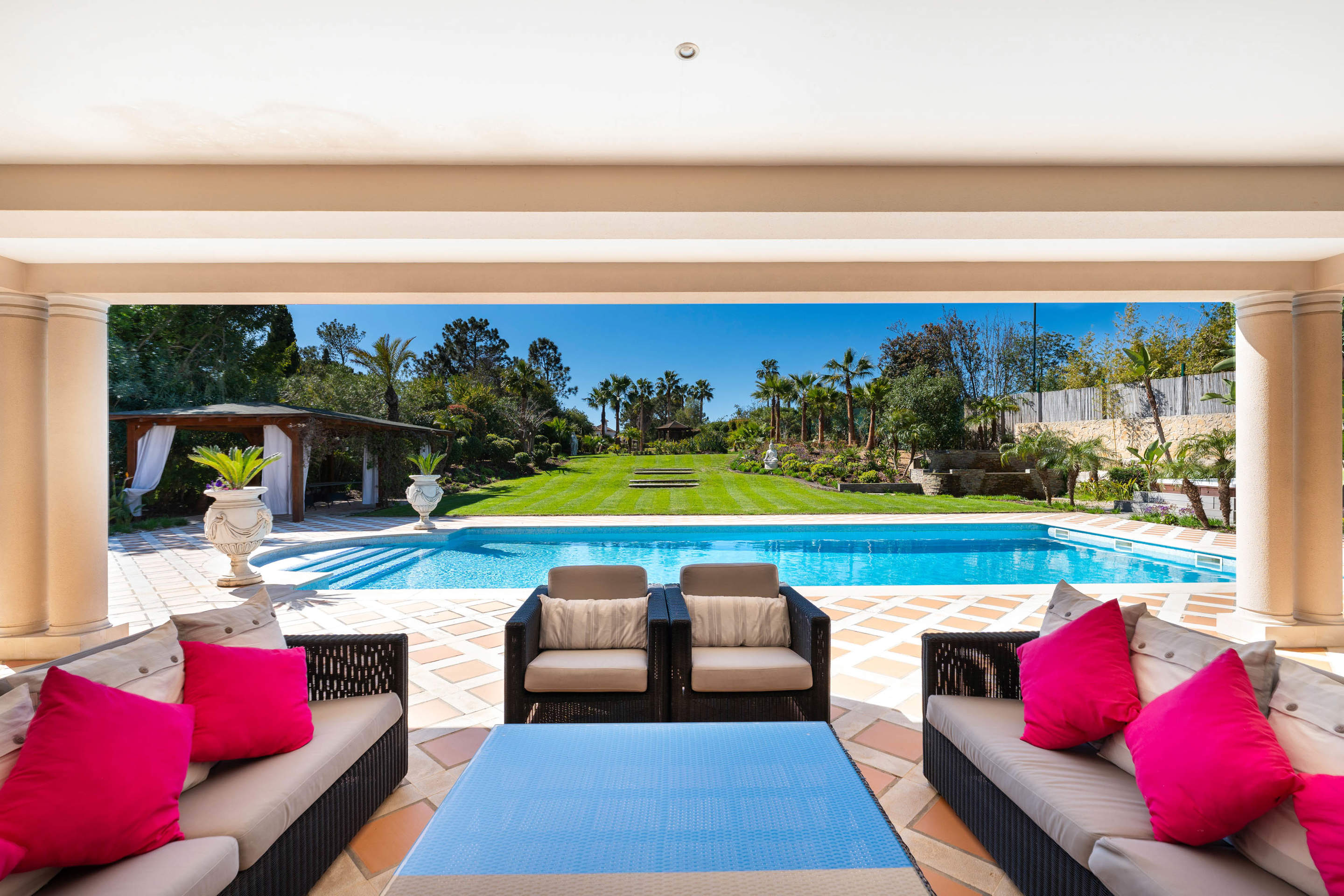 Villa Liz, 6 bedroom villa in Quinta do Lago, Algarve