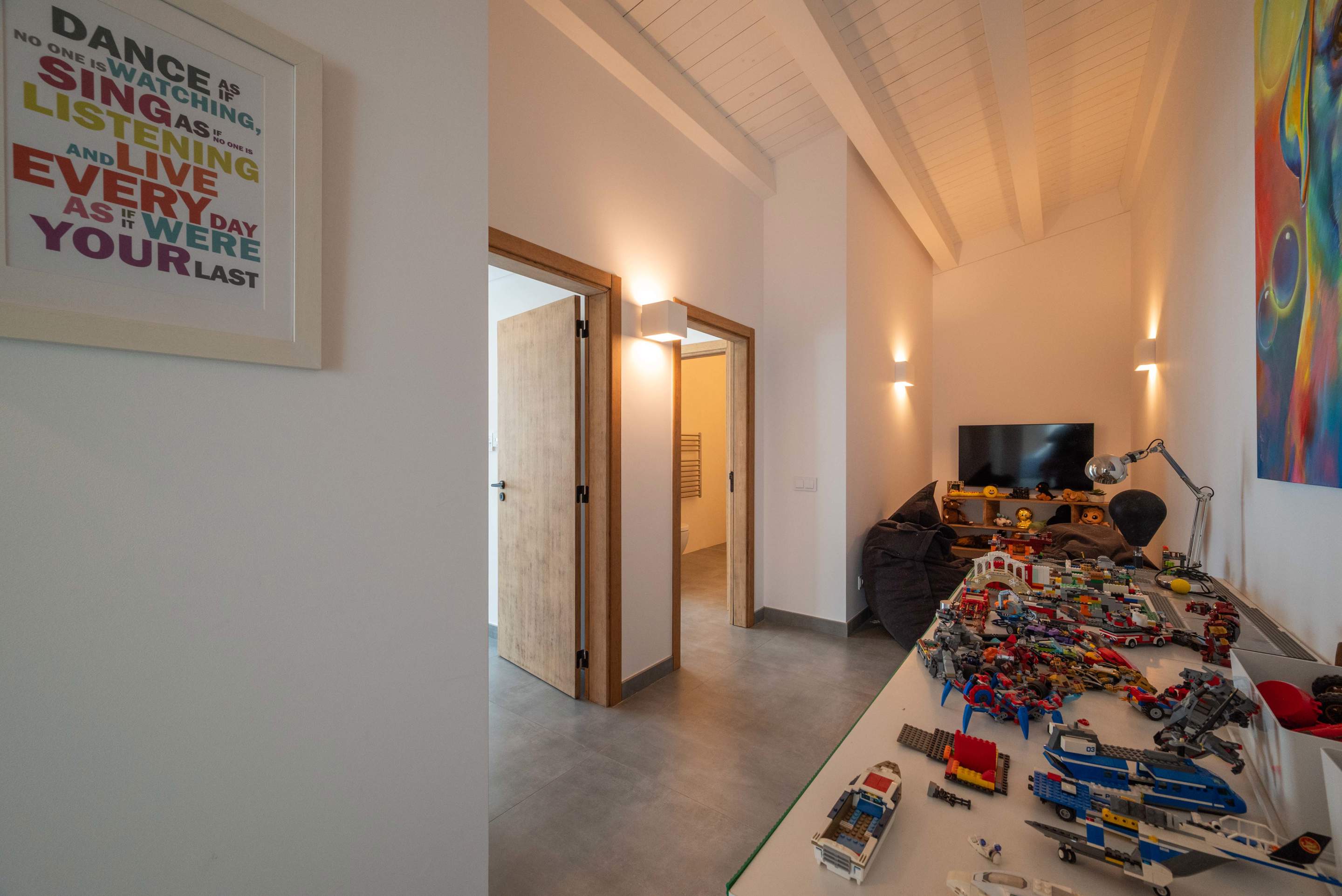 The Apra Masterpiece Four bedroom Rate sleeping up to 9 persons, 4 bedroom villa in Loule Area, Algarve