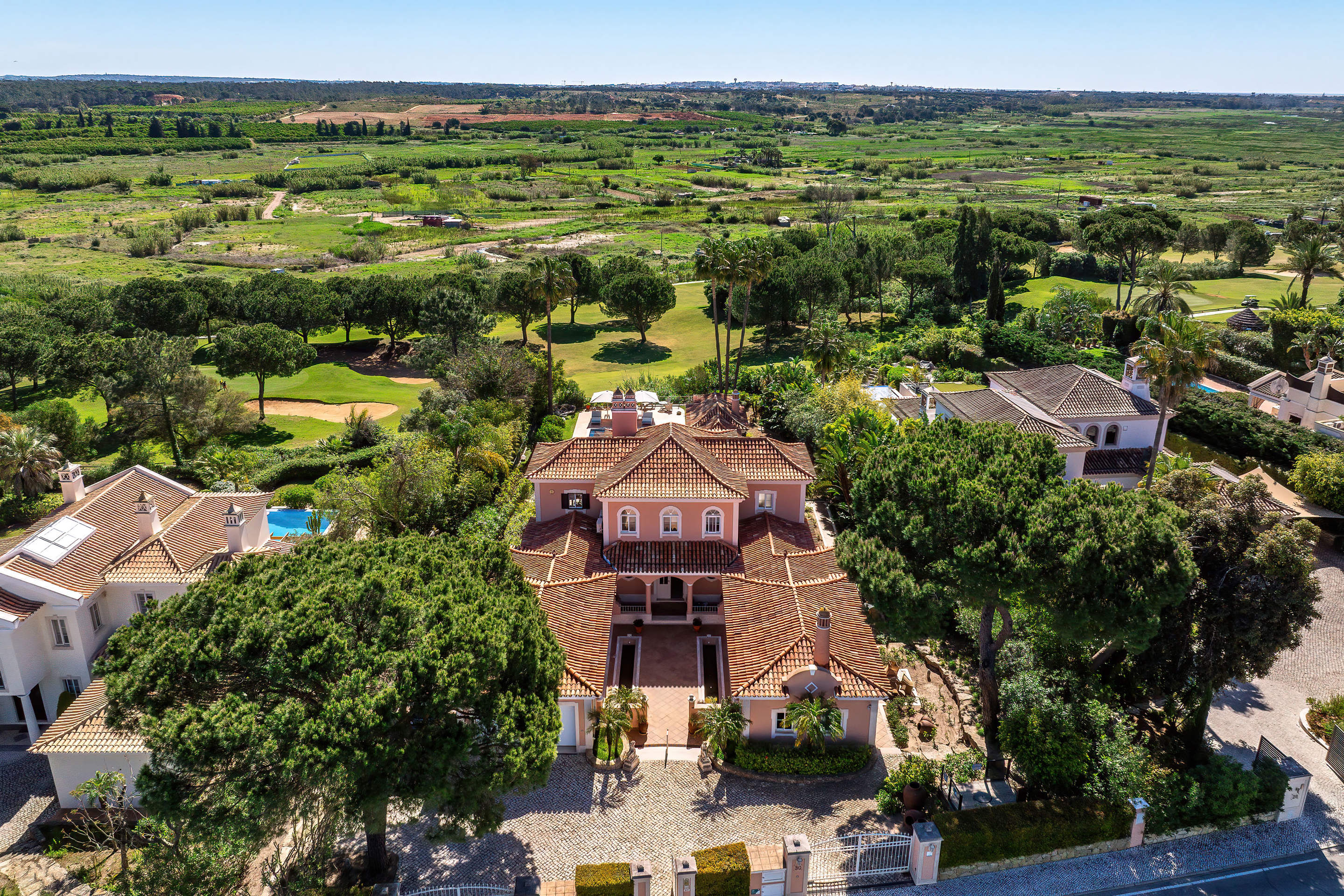 Casa Elodie, 4 bedroom villa in Quinta do Lago, Algarve