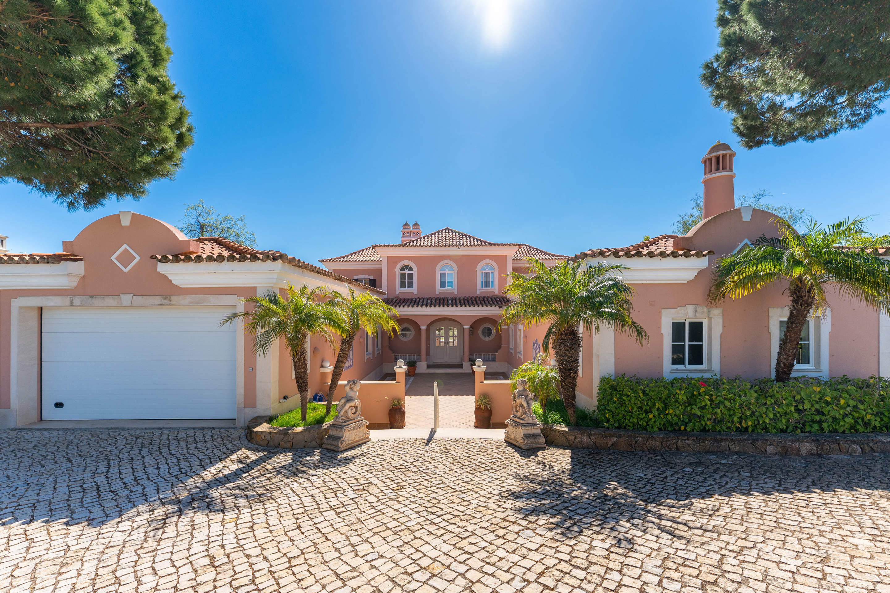 Casa Elodie, 4 bedroom villa in Quinta do Lago, Algarve