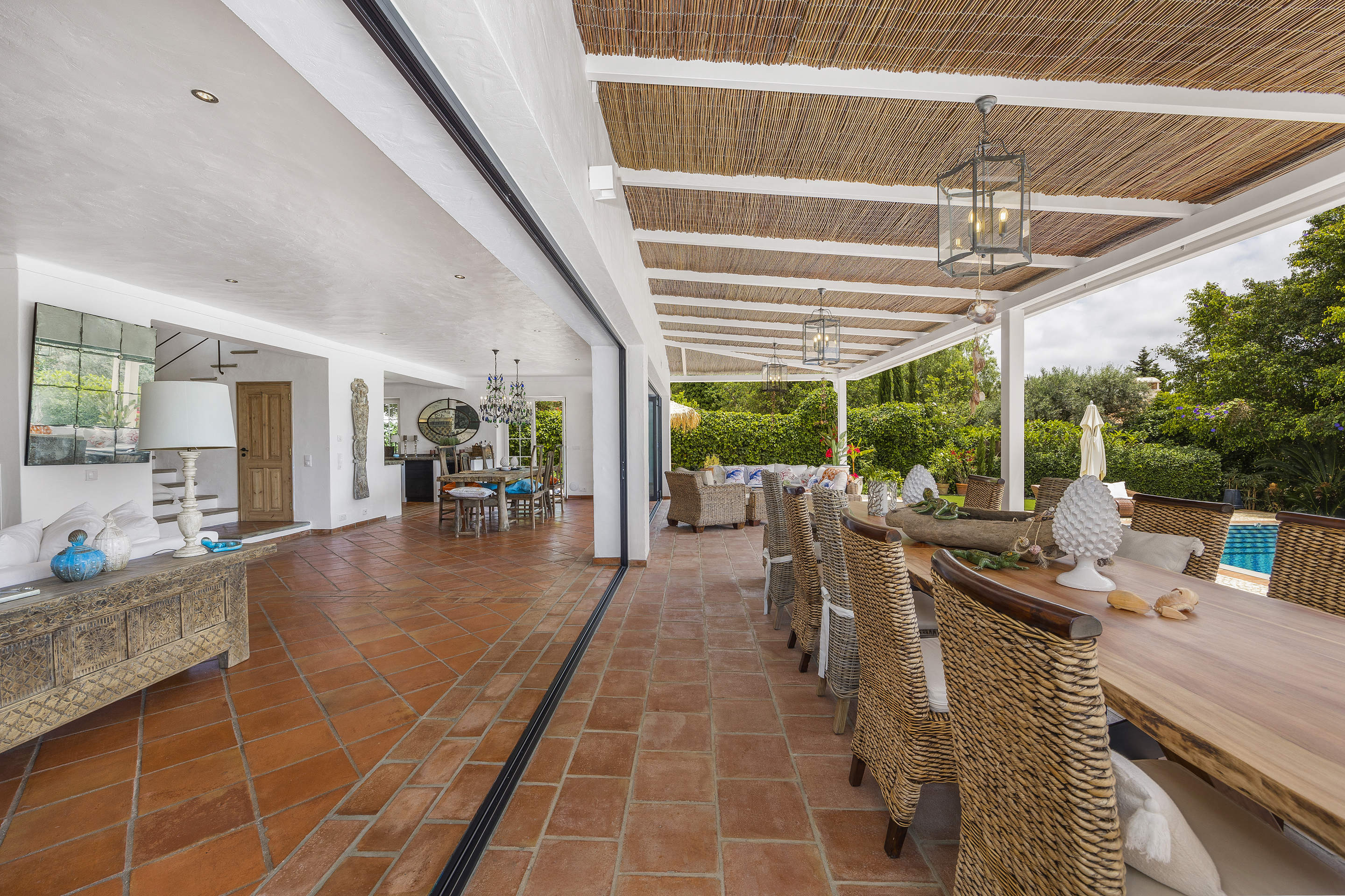 Casa Carpe Diem Three Bedroom Rate for 5-6 Persons, 3 bedroom villa in Almancil, Algarve