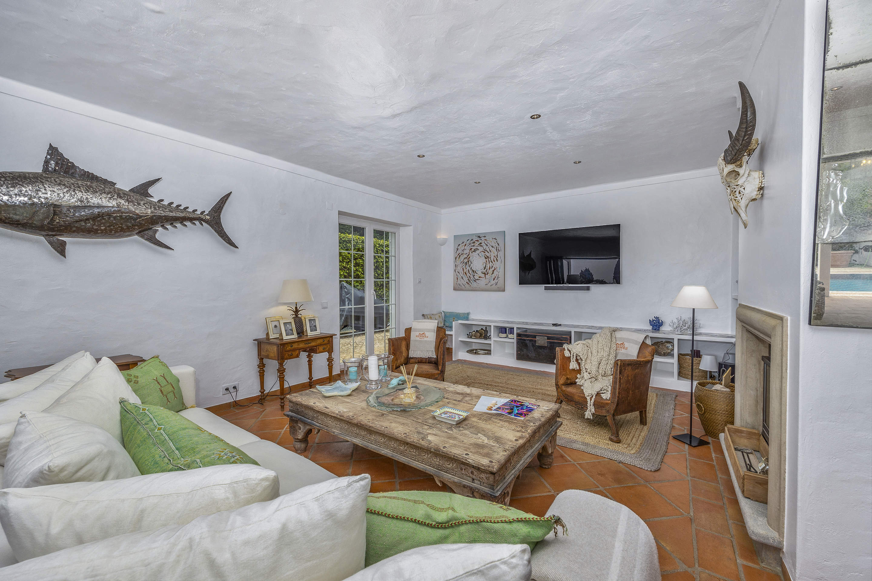 Casa Carpe Diem Three Bedroom Rate for 5-6 Persons, 3 bedroom villa in Almancil, Algarve