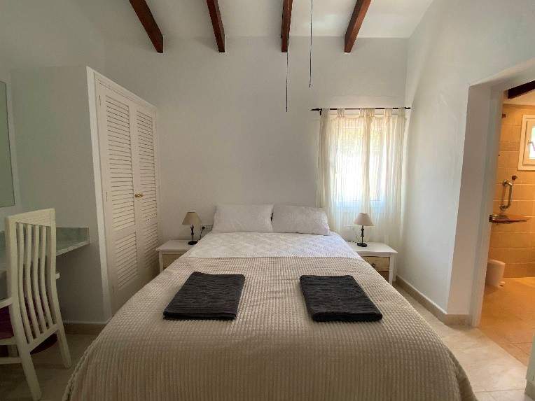 Villa Guillermo, 3 bedroom villa in Mahon, San Luis & South East, Menorca