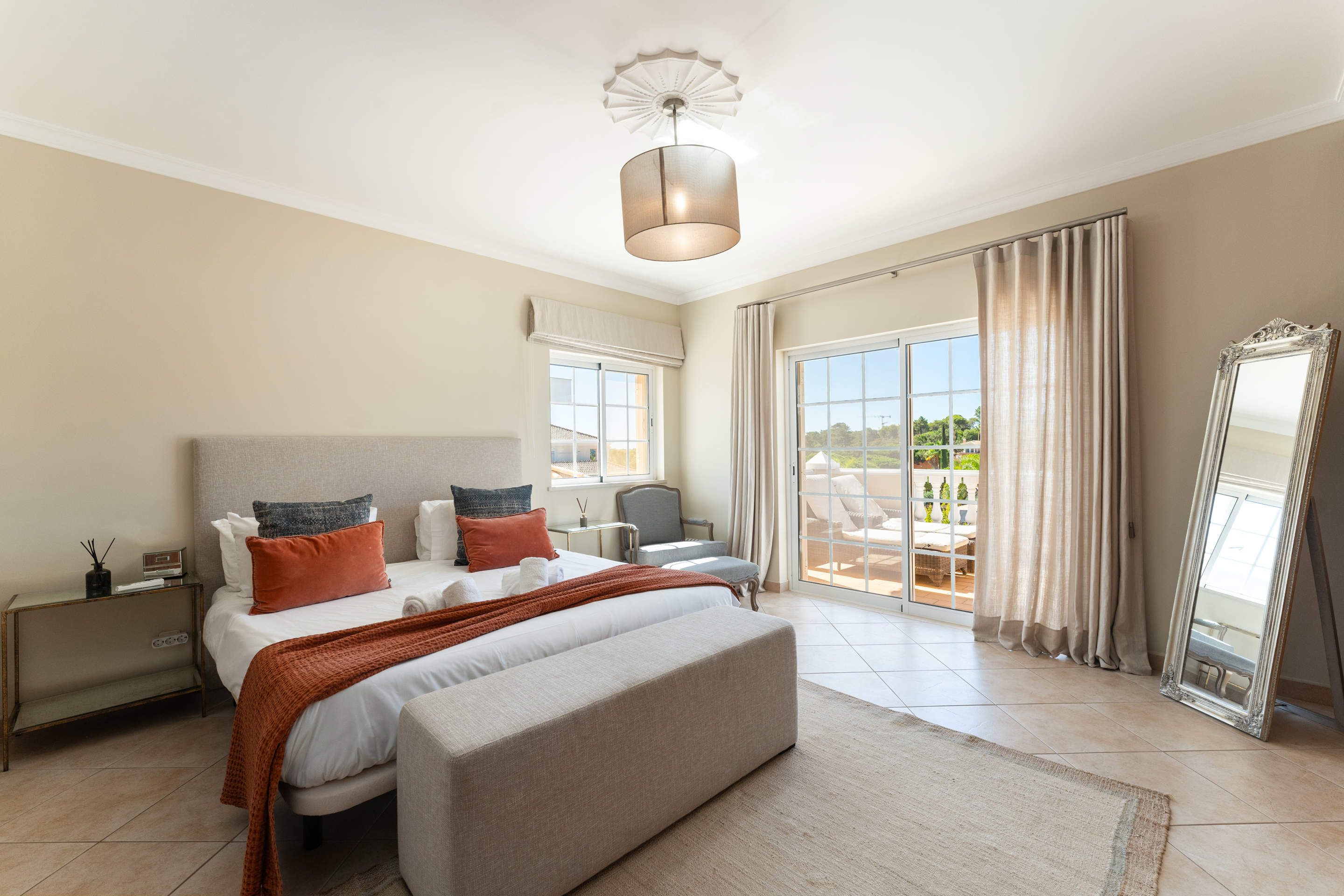 Casa Constantia, 4 bedroom villa in Vale do Lobo, Algarve