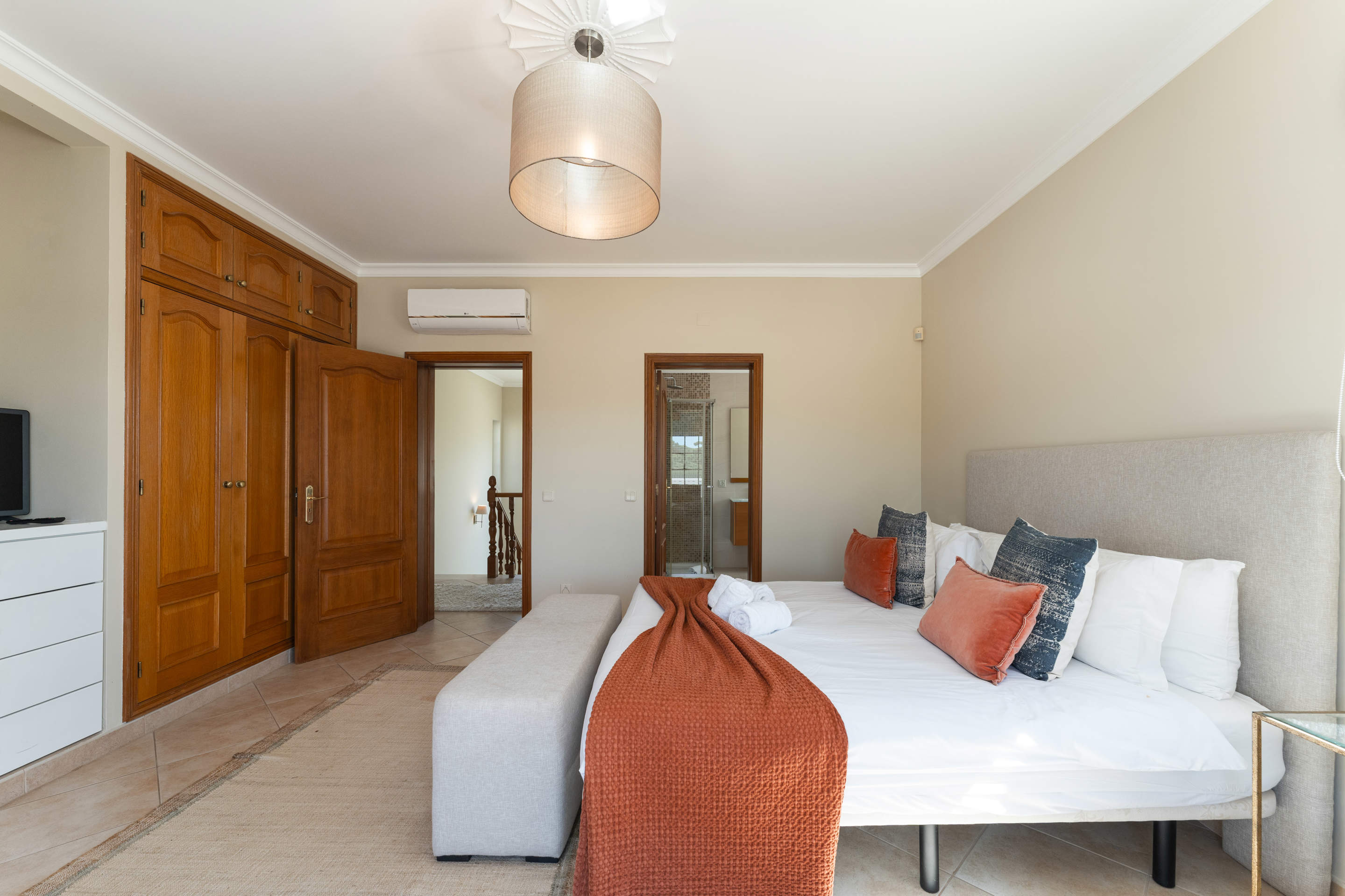 Casa Constantia, 4 bedroom villa in Vale do Lobo, Algarve