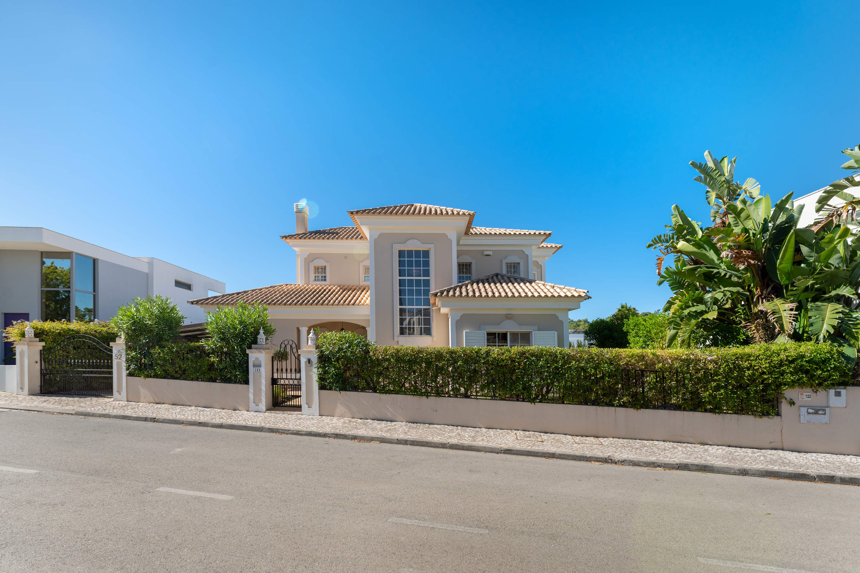 Casa Constantia, 4 bedroom villa in Vale do Lobo, Algarve