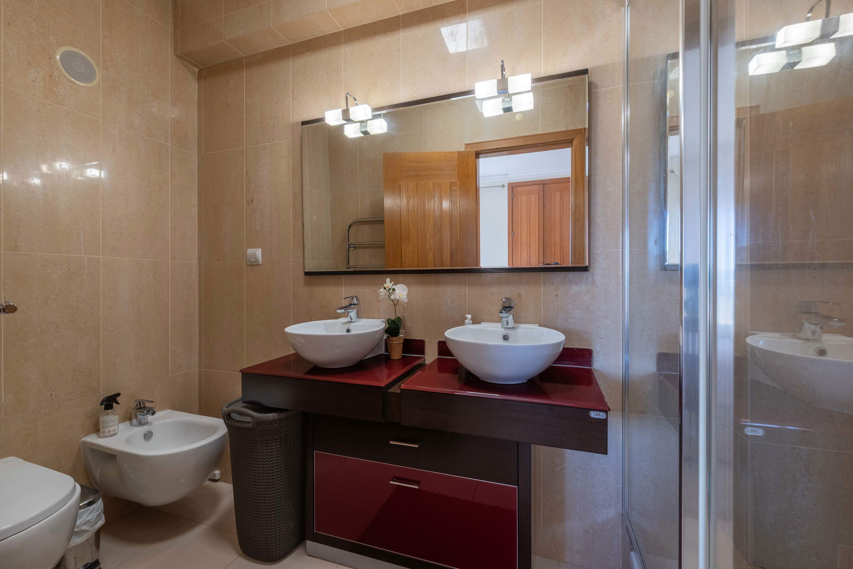 The Millennium Plaza Villa, 4 bedroom villa in Vilamoura Area, Algarve