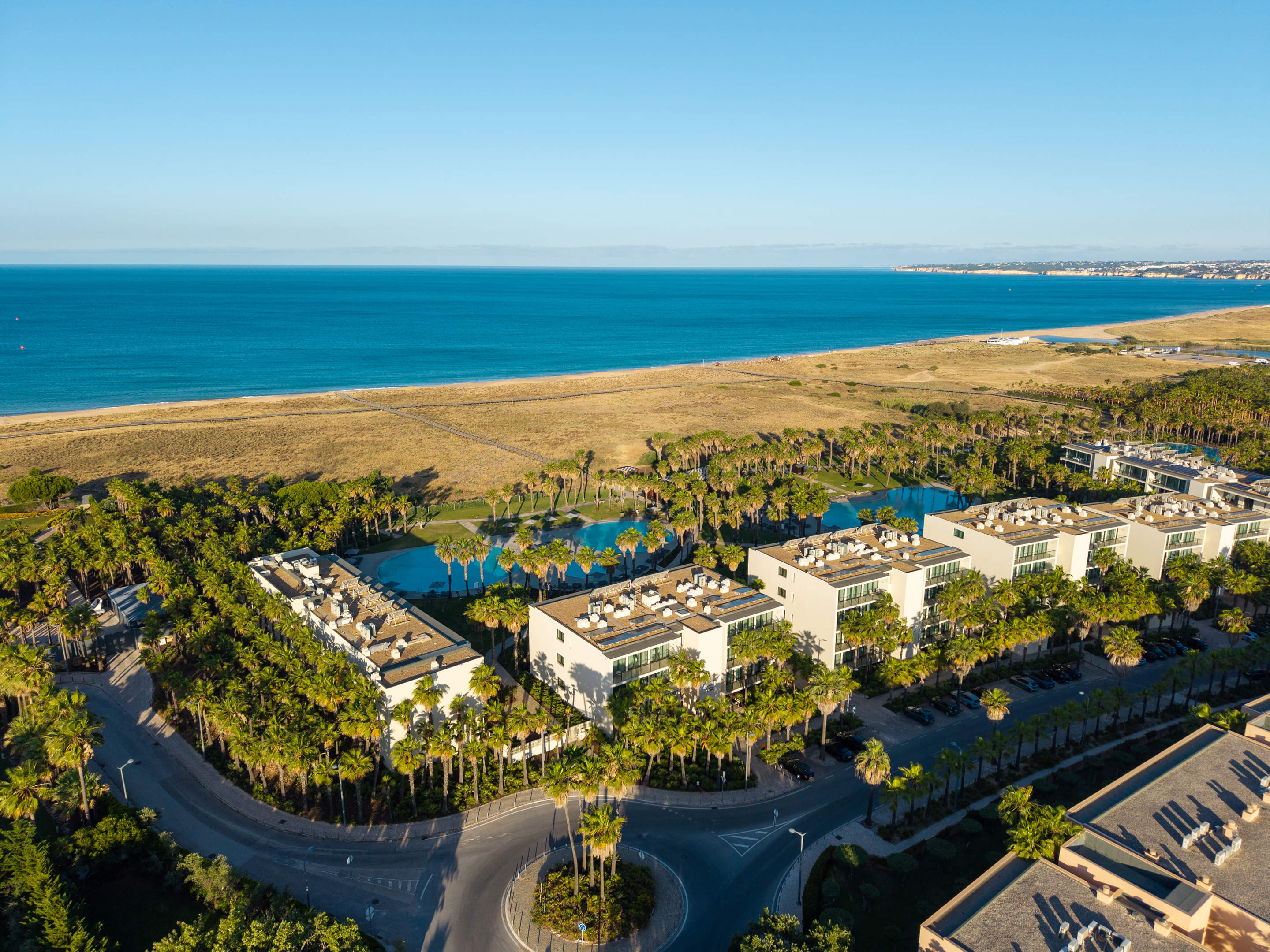 Westin Salgados Three Bedroom Suite Sea View, 3 bedroom resort in Gale, Vale da Parra and Guia, Algarve