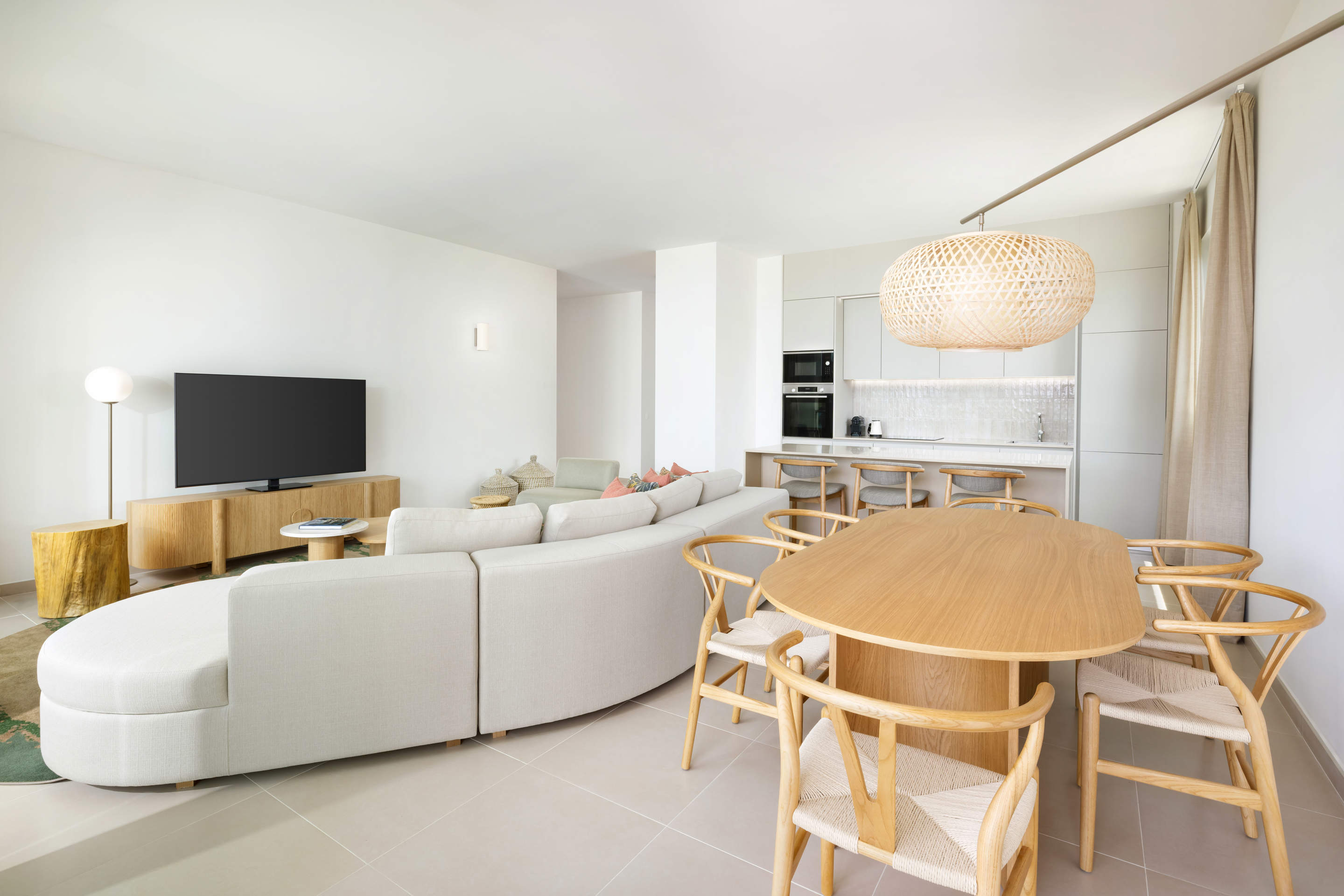 Westin Salgados Three Bedroom Suite Sea View, 3 bedroom resort in Gale, Vale da Parra and Guia, Algarve