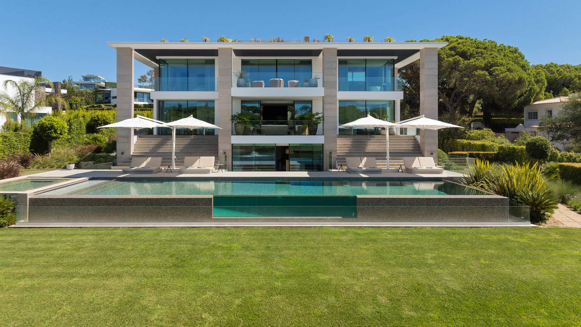 Villa Spara, 6 bedroom villa in Quinta do Lago, Algarve