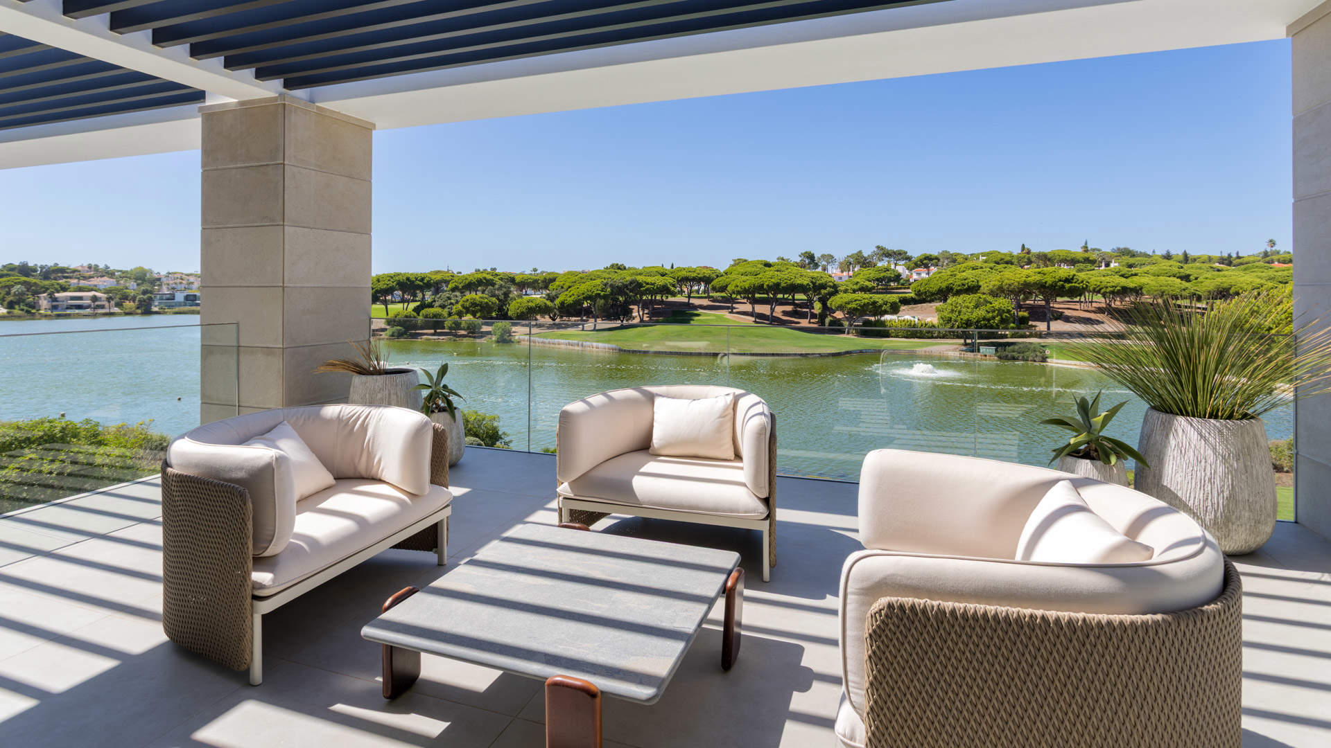 Villa Spara, 6 bedroom villa in Quinta do Lago, Algarve