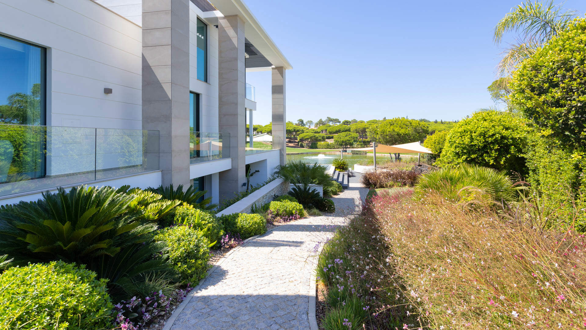 Villa Spara, 6 bedroom villa in Quinta do Lago, Algarve