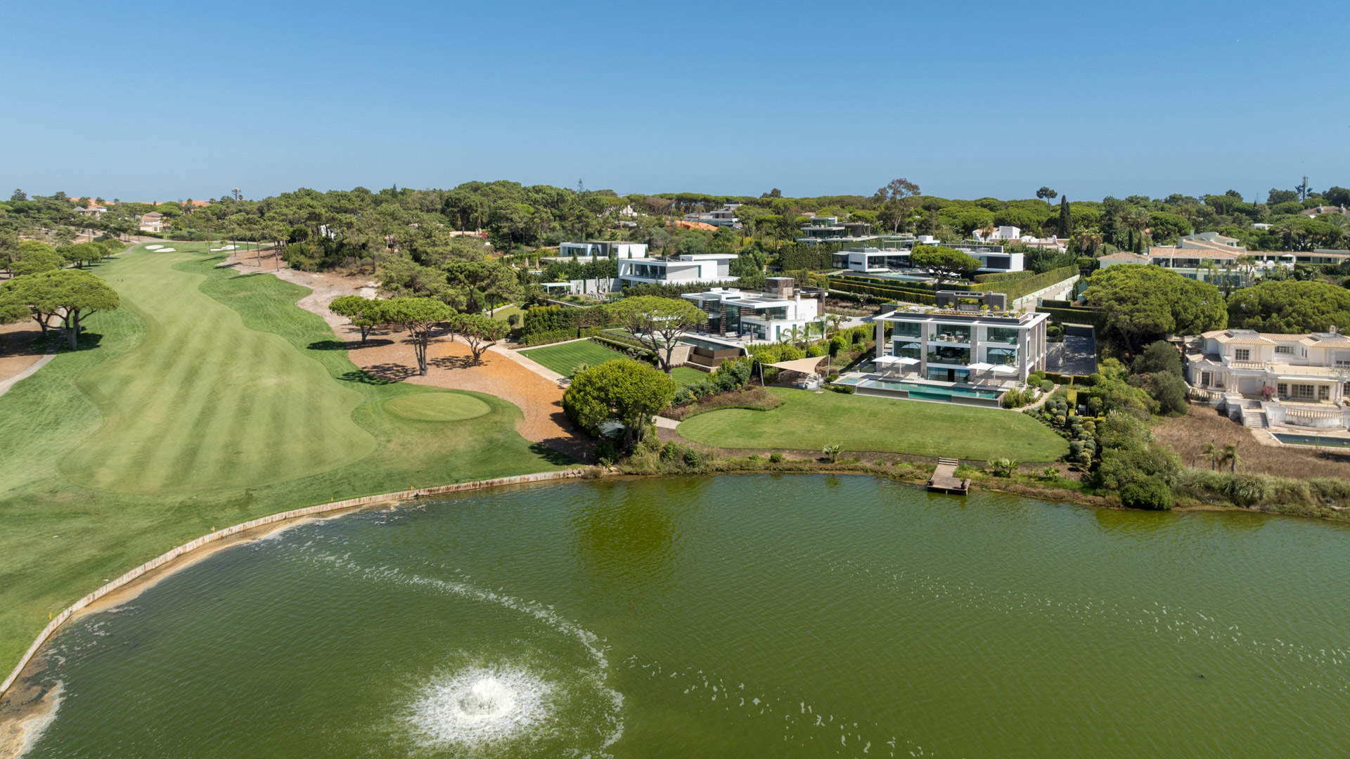 Villa Spara, 6 bedroom villa in Quinta do Lago, Algarve
